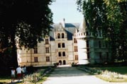 Замок Азай-лё-Ридо (XVI в.)