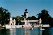 Мадрид. Памятник Альфонсу XII