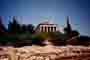 Храм Тесейон в Афинах - практически полностью сохранился. Очень жаль, что нельзя зайти внутрь.